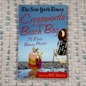 BOOK (NEW) The New York Times Crosswords for Your Beach Bag - 75 puzzles